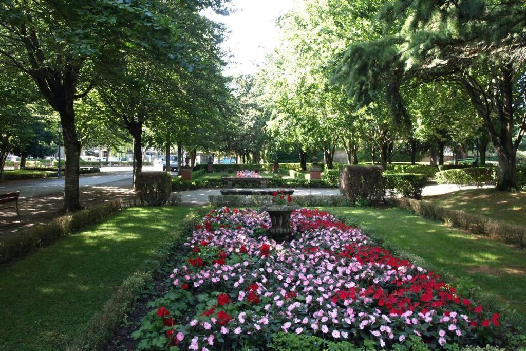 Larraina By Clabao Appartement Pamplona Buitenkant foto