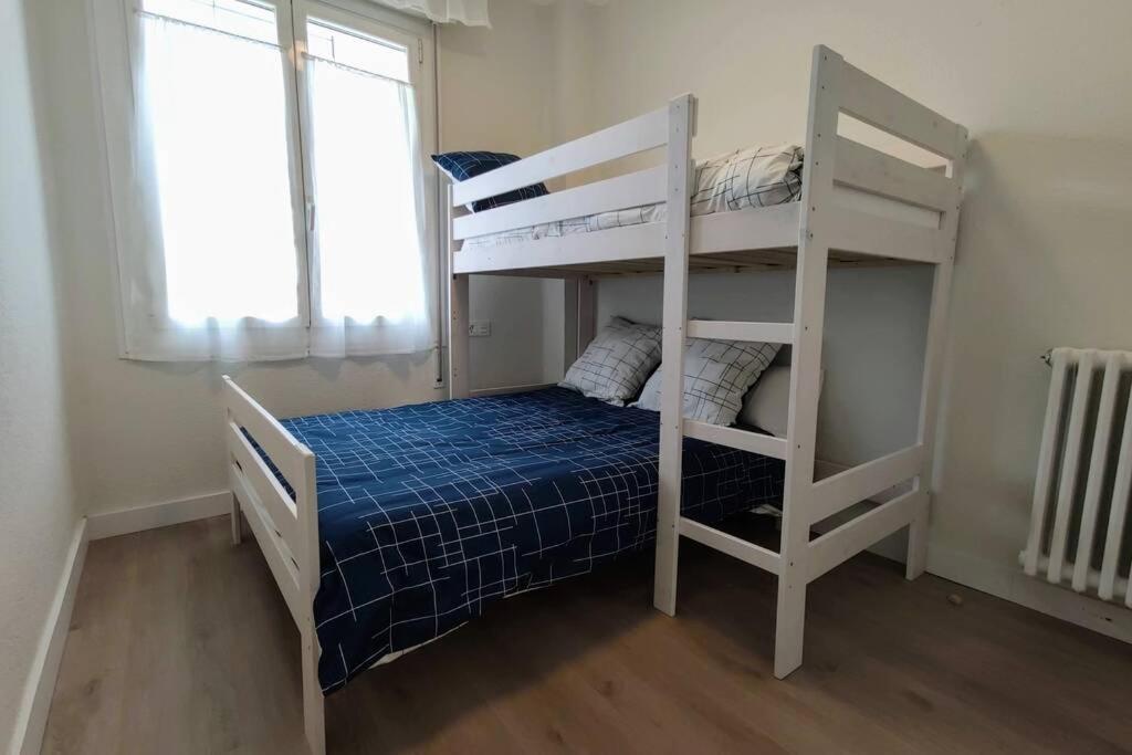 Larraina By Clabao Appartement Pamplona Buitenkant foto